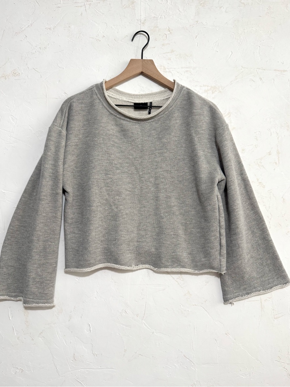 Out From Under Gray Cropped Raw Hem Sweatshirt Bell Sleeve Size Small